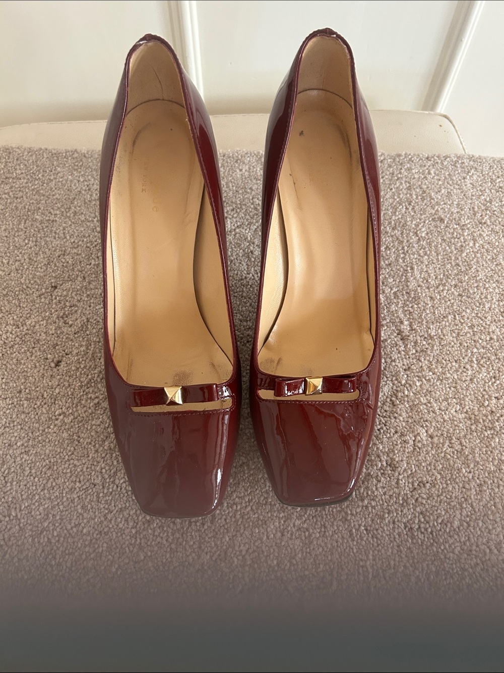 Classic Women's Patent Leather Pumps in Burgundy with Gold Accent